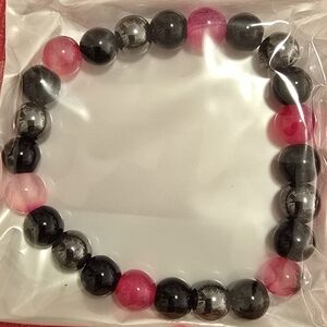 Elegant Black and Pink Beaded Bracelet
